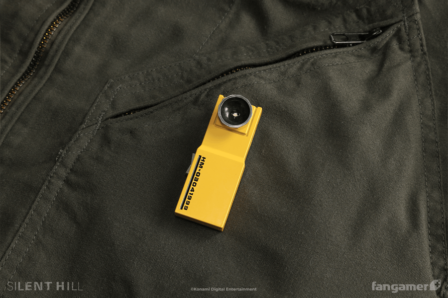 Harry's Flashlight LED Pin - Silent Hill