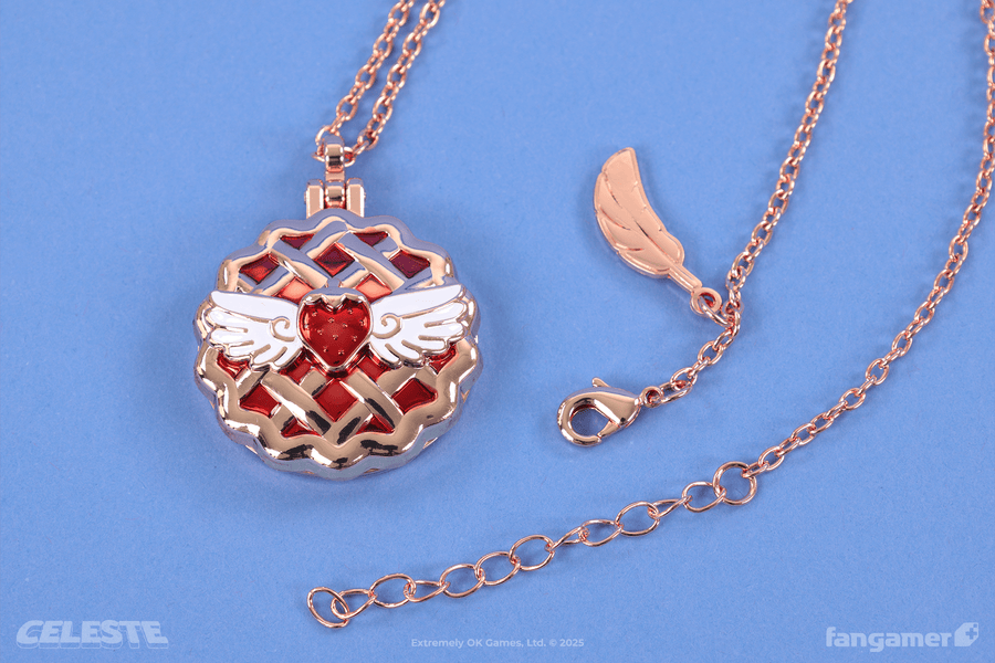 Strawberry Pie Mirror Locket - Celeste