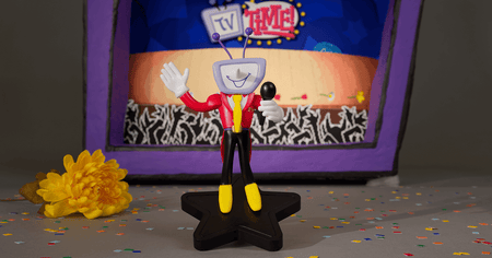 Tenna figurine preorders are here! Plus new Bloodborne and PEAK merch