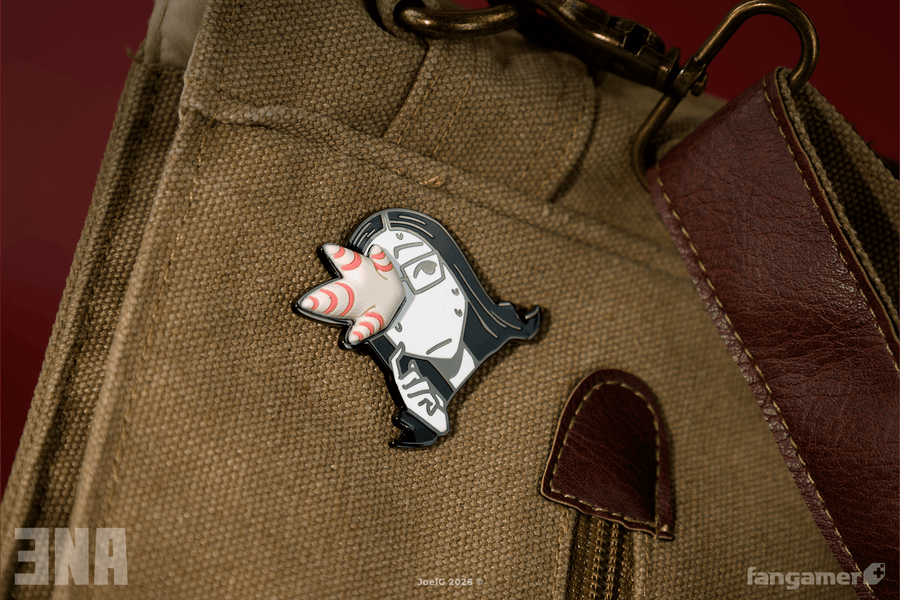 Coral Glasses PVC + Enamel Pin - ENA