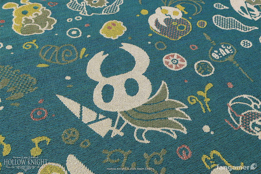 Cozy Critters Throw Blanket - Hollow Knight