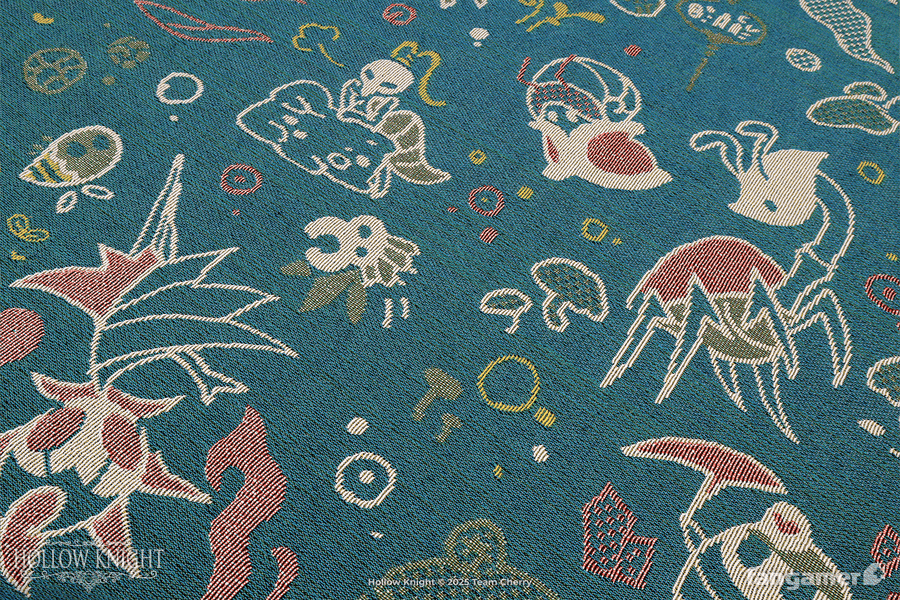 Cozy Critters Throw Blanket - Hollow Knight