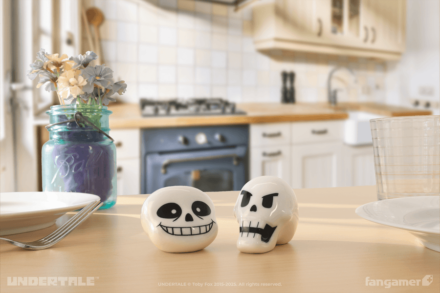 Sans & Papyrus Salt & Pepper Shaker Set - UNDERTALE