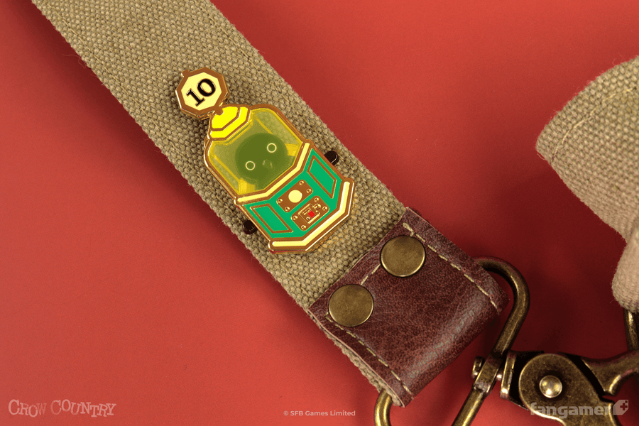 Fortune Teller Crow Sliding Pin - Crow Country