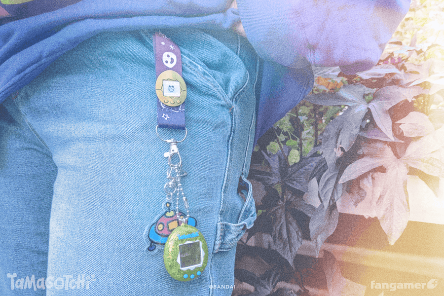 Tamagotchi Lenticular Pin - Tamagotchi